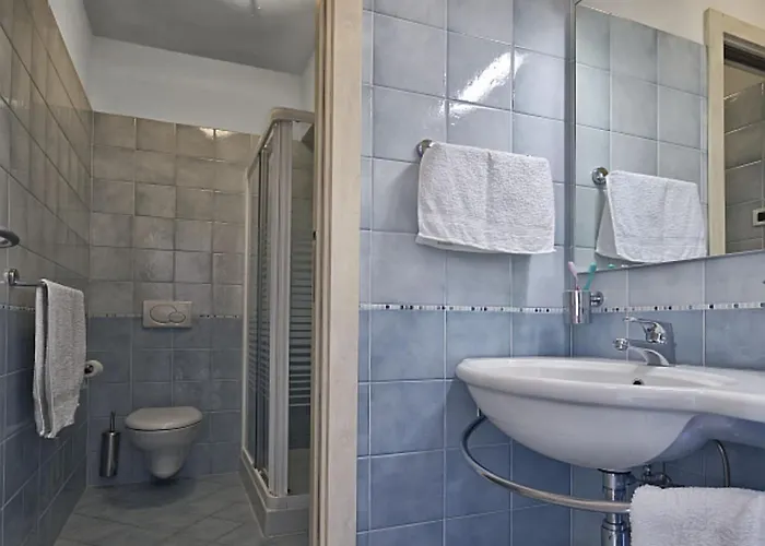 Modern Flat With Balcony In Apartamento *