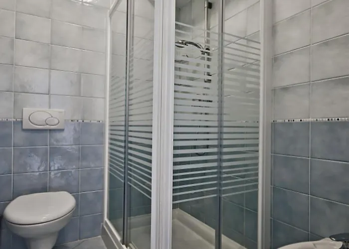 Modern Flat With Balcony In *