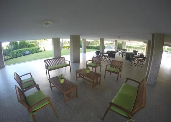 Appartamento Modern Flat With Balcony In